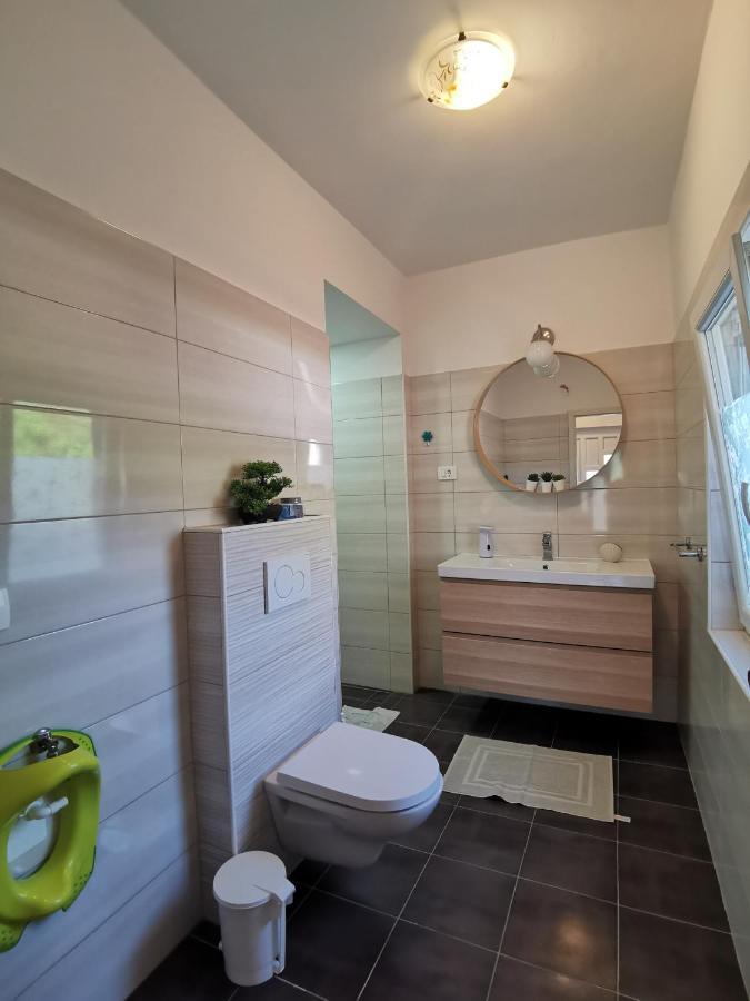 Apartmaji Vila Antonia Portorož Zimmer foto